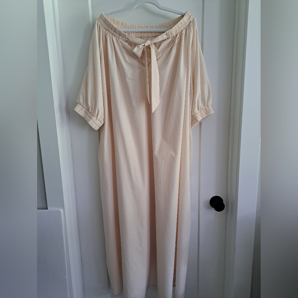 LATTELIER. NWT Maxi Dress With Elastic Neck (Cream) - Picture 5 of 10